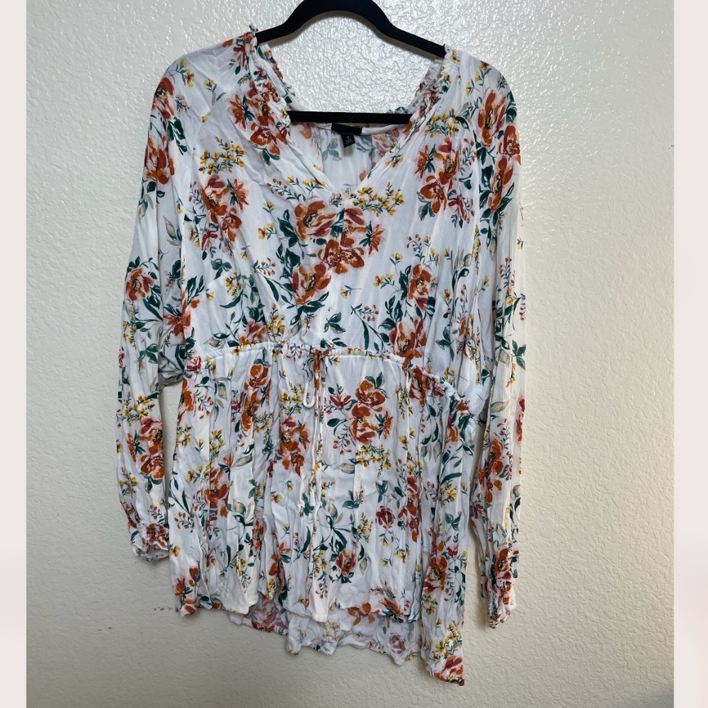 Torrid Floral Tie Flow Blouse Hipster Hippie Festival Slouchy Chic Artsy Blouse